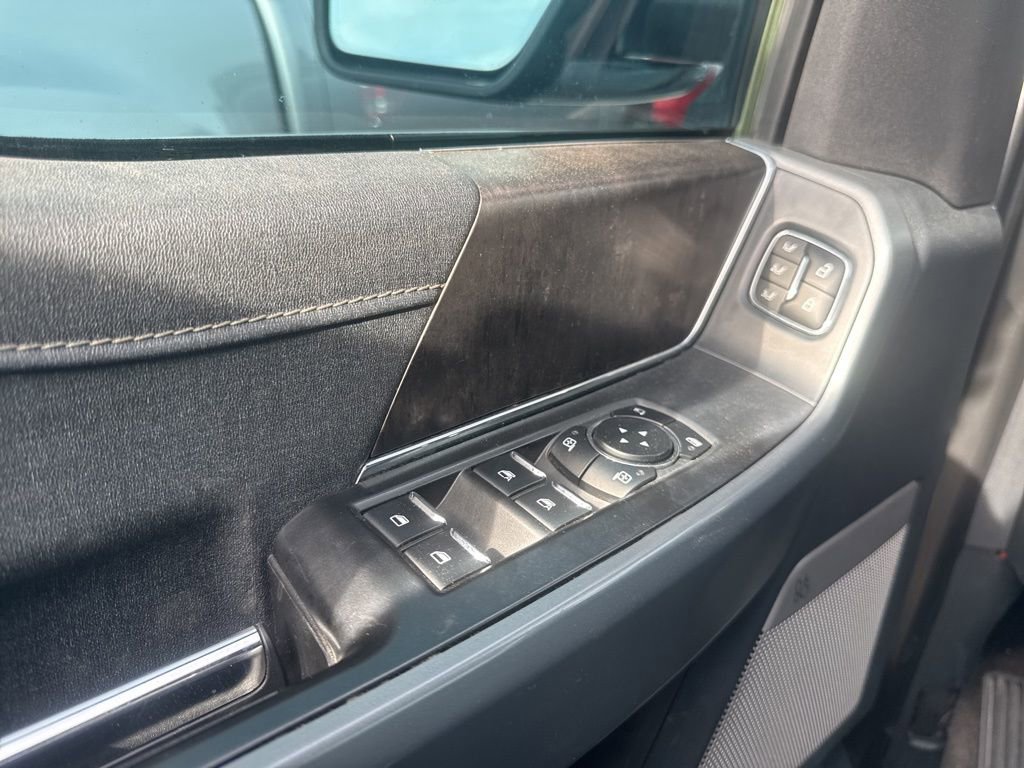 Used 2023 Ford F150 Lariat w/ Equipment Group 502A High image 9