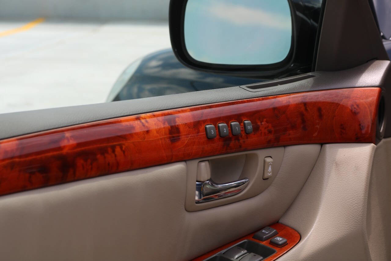 Used 2002 Lexus LS 430 RWD image 67