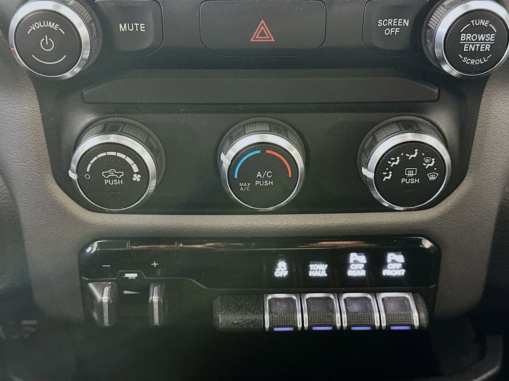 Used 2019 RAM 2500 Big Horn AWD/4WD image 18