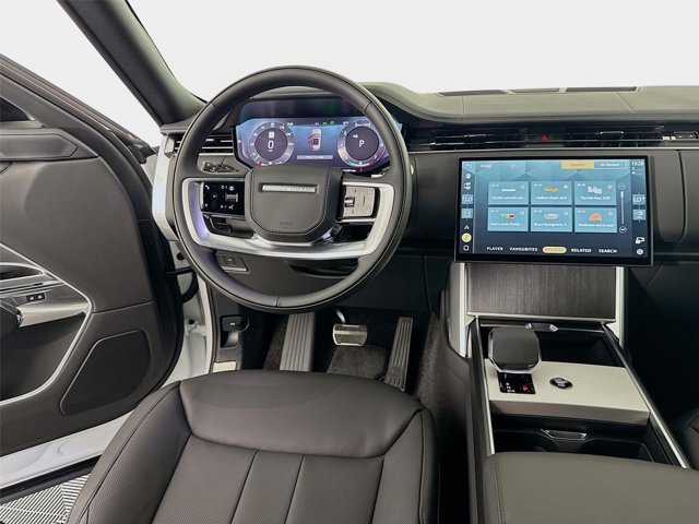 New 2026 Land Rover Range Rover Long Wheelbase SE AWD/4WD image 25