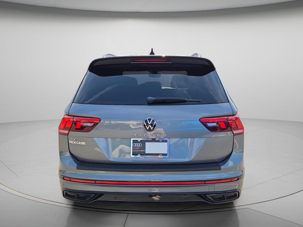 Used 2022 Volkswagen Tiguan SE R-Line FWD image 5