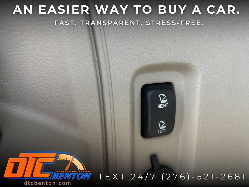 Used 2014 Lincoln MKX AWD w/ Equipment Group 101A image 27