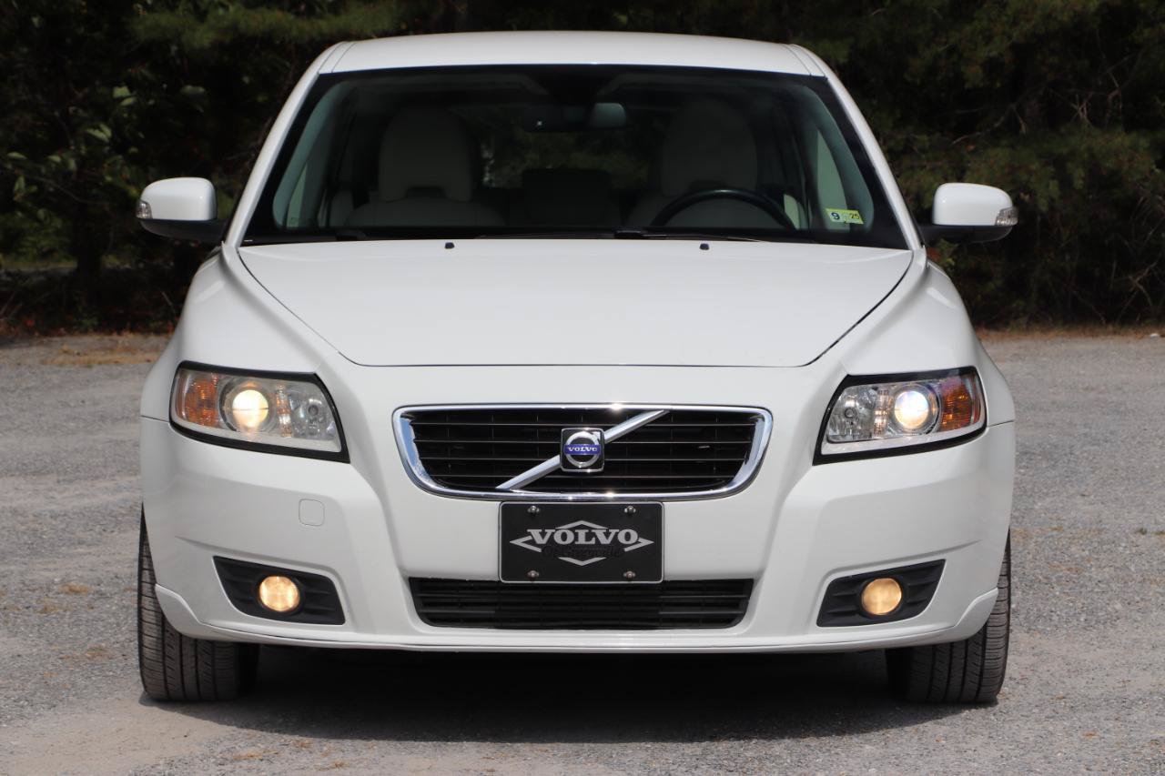 Used 2011 Volvo V50 T5 FWD image 31
