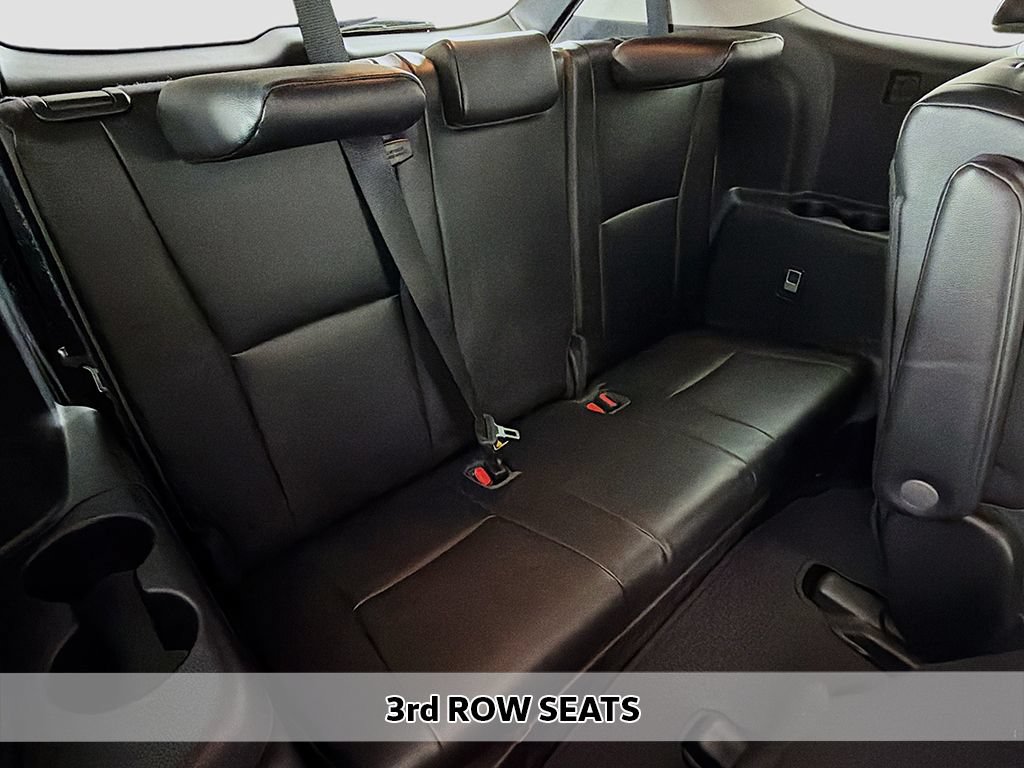 Used 2023 Toyota Highlander XLE AWD/4WD image 9