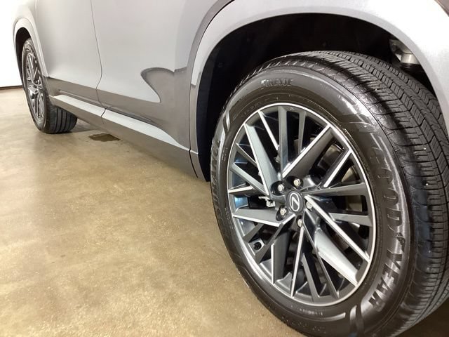 Used 2026 Lexus TX 350 AWD w/ Technology Package image 18