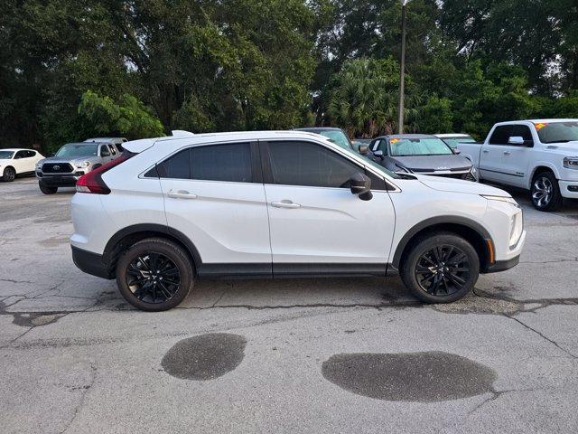 Used 2023 Mitsubishi Eclipse Cross LE AWD/4WD image 3