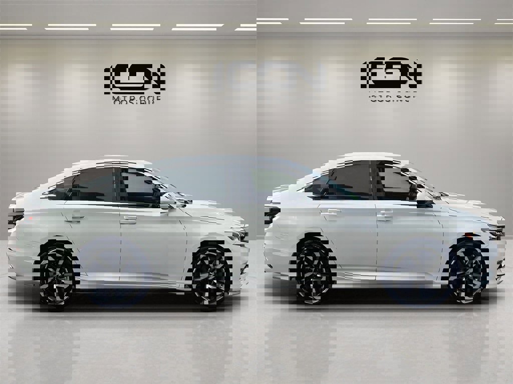 Used 2019 Honda Accord Sport image 6