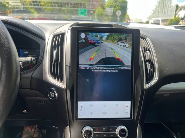 Used 2024 Ford Edge SE AWD/4WD image 17