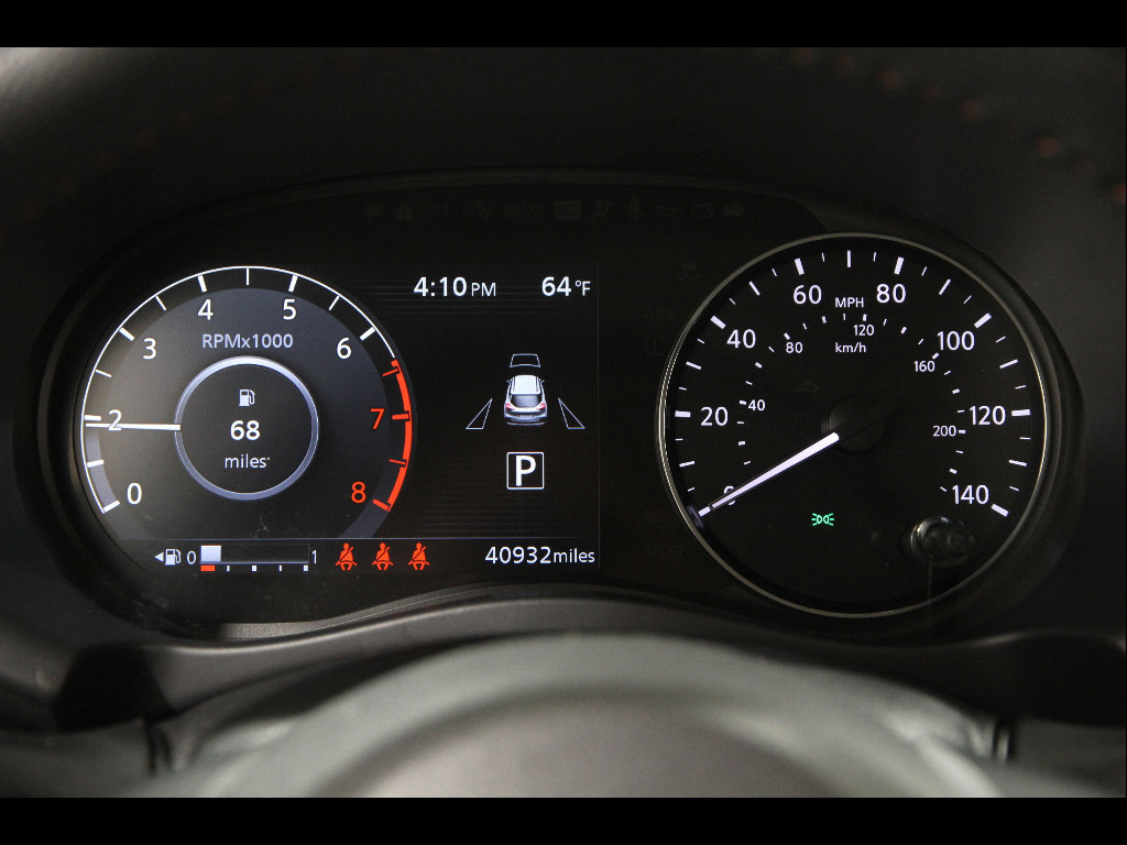 Used 2024 Nissan Kicks SR w/ Exterior Package FWD image 8
