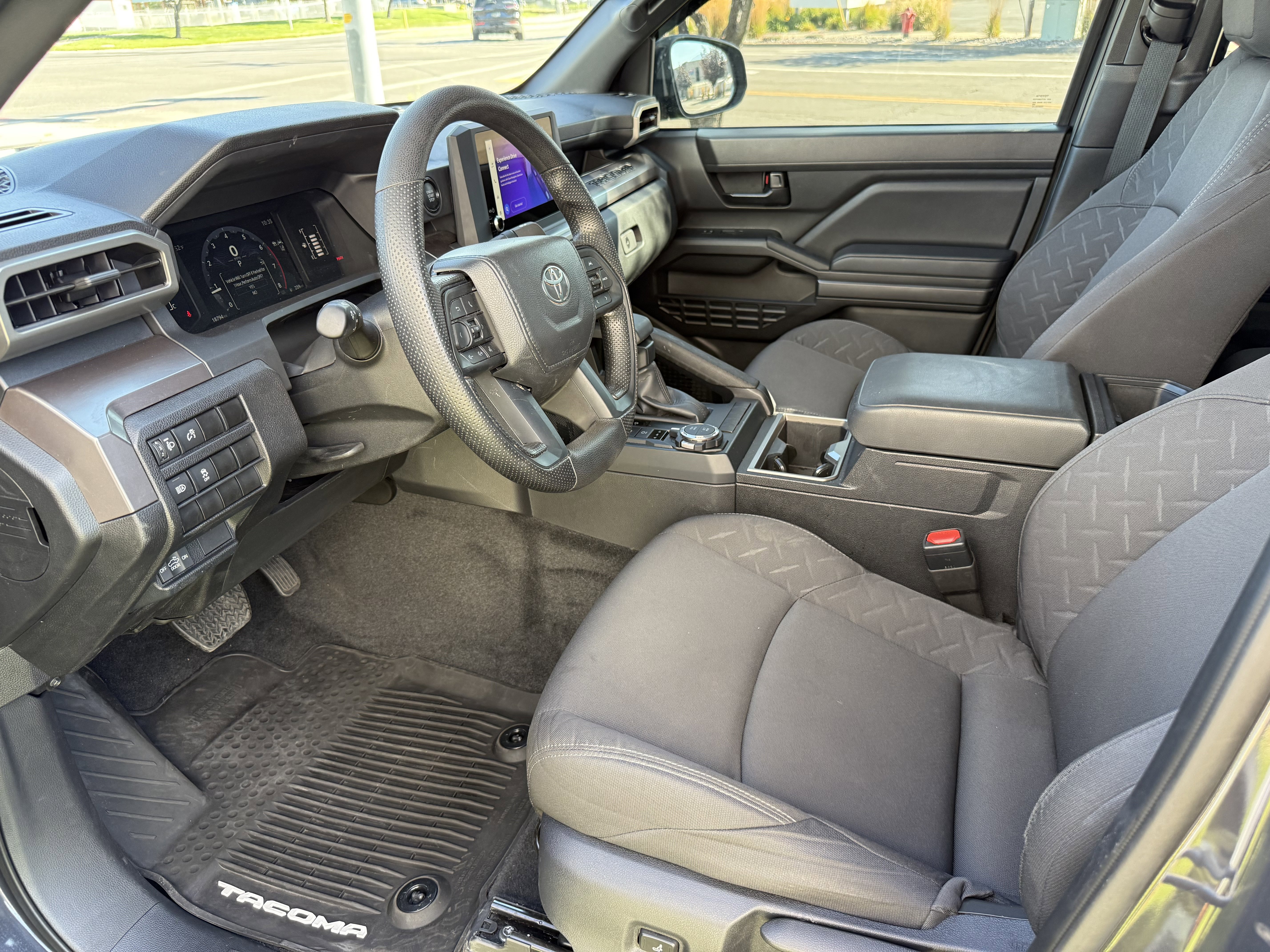 Used 2024 Toyota Tacoma SR5 image 10