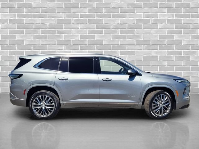 New 2026 Buick Enclave Avenir w/ Super Cruise Package AWD/4WD image 4