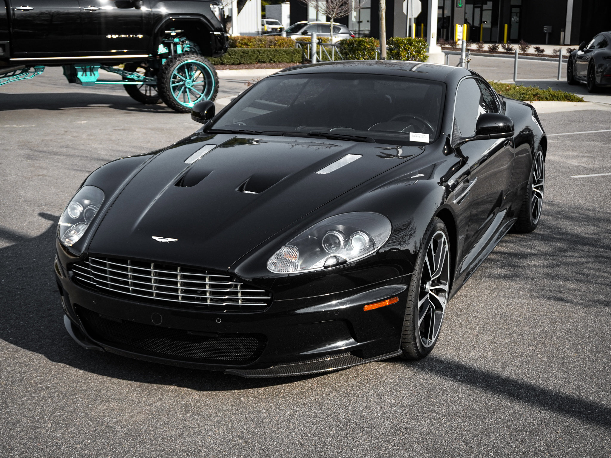 Used 2012 Aston Martin DBS Carbon Black image 5