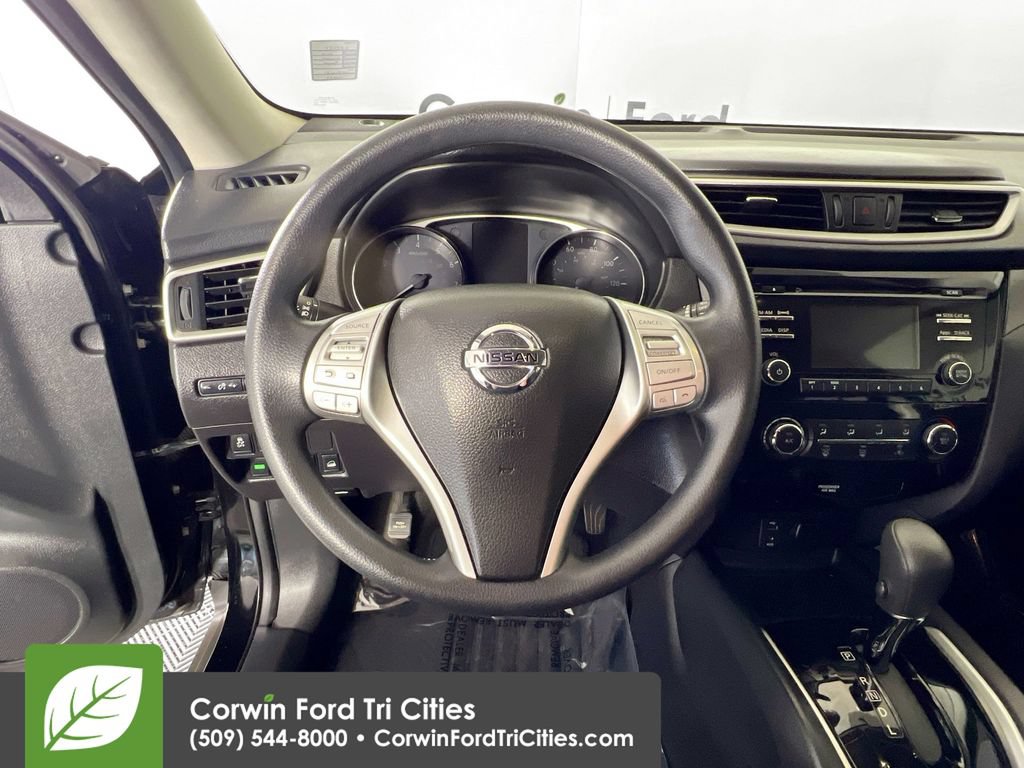 Used 2016 Nissan Rogue S AWD/4WD image 8