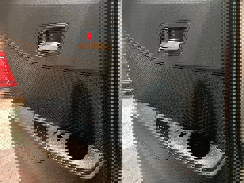 Used 2021 Toyota C-HR Nightshade image 11