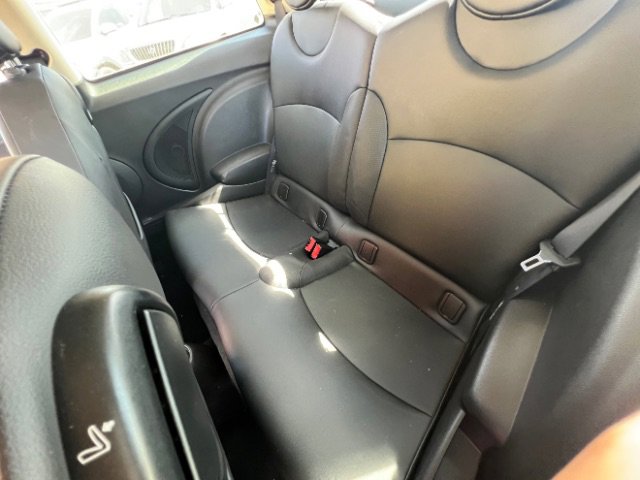 Used 2011 MINI Cooper Hardtop image 13