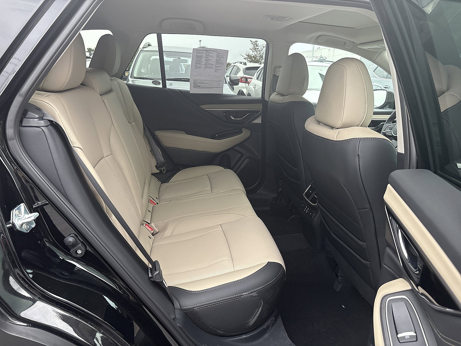 Used 2025 Subaru Outback Limited image 47