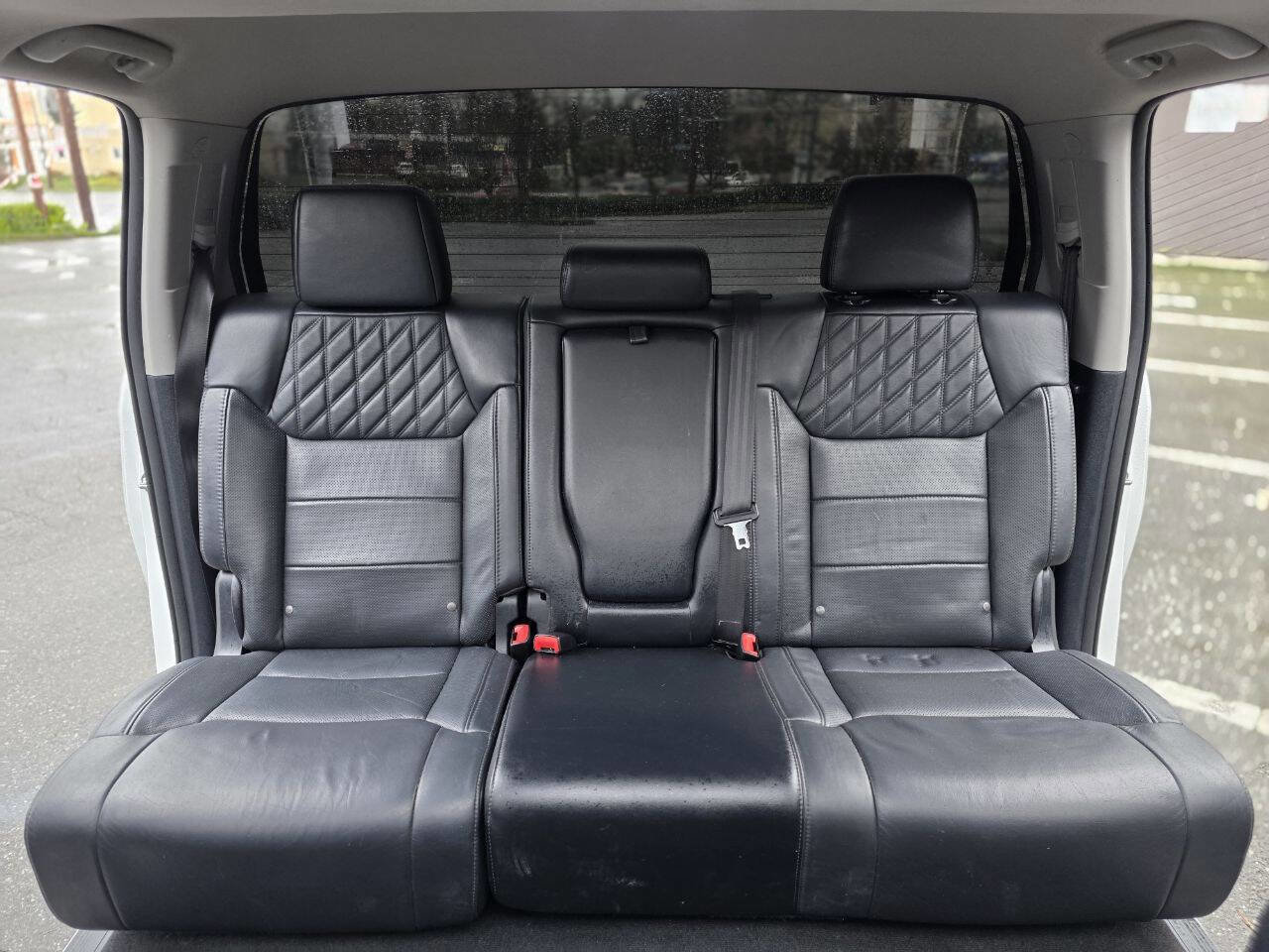 Used 2015 Toyota Tundra Platinum image 11