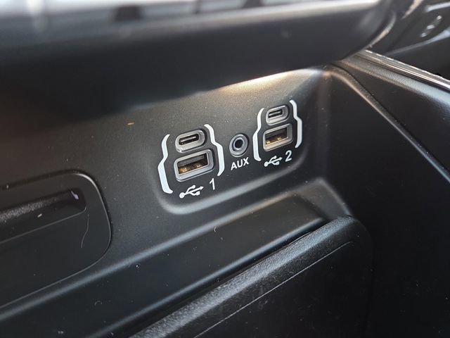 Used 2019 RAM 3500 Limited image 25