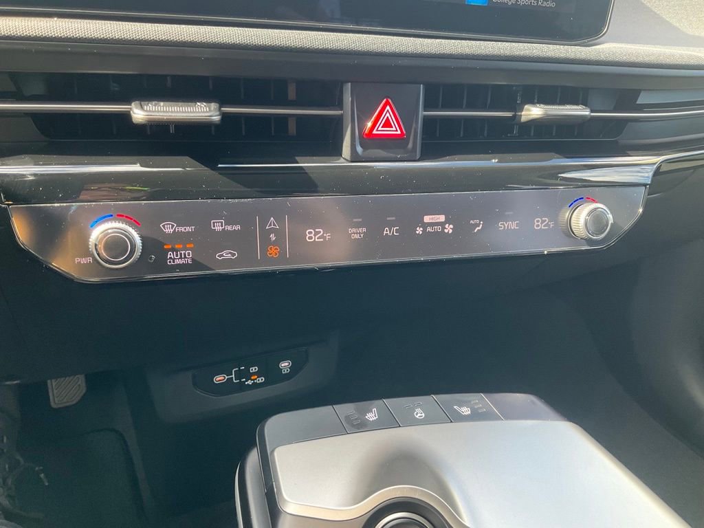 New 2025 Kia EV6 Light image 28