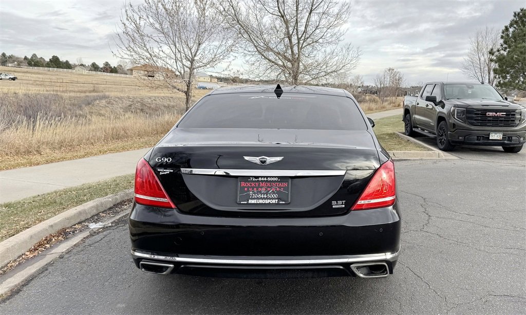 Used 2018 Genesis G90 3.3T Premium image 8