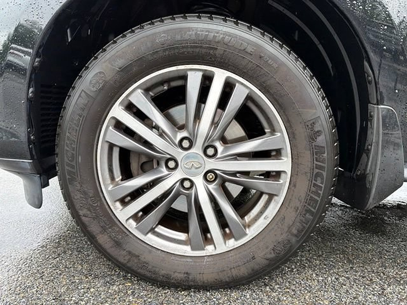 Used 2019 INFINITI QX60 Luxe w/ Essential Package AWD/4WD image 22