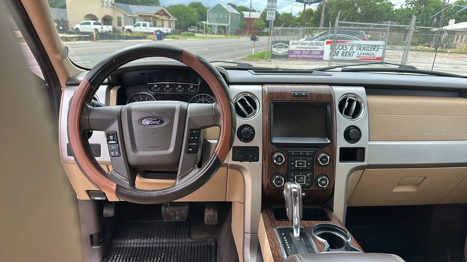 Used 2013 Ford F150 Lariat w/ Mid Equipment Group AWD/4WD image 18