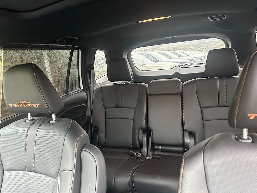 Used 2023 Honda Passport TrailSport image 13
