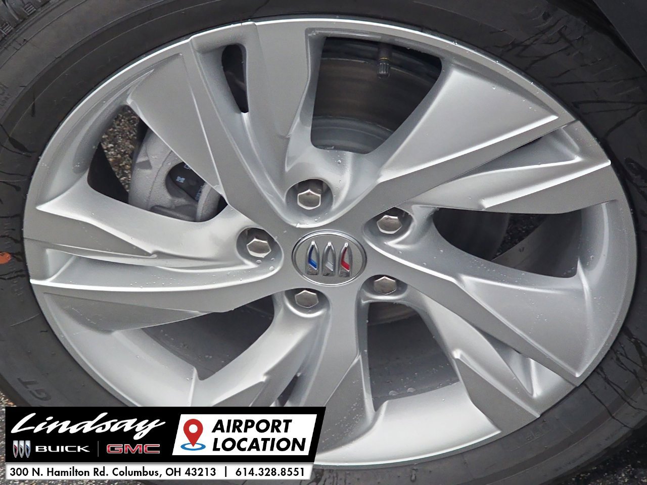 New 2026 Buick Encore GX Preferred w/ Comfort Package FWD image 32