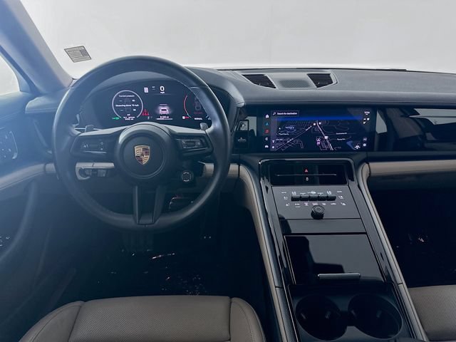 Used 2025 Porsche Panamera 4 AWD/4WD image 23