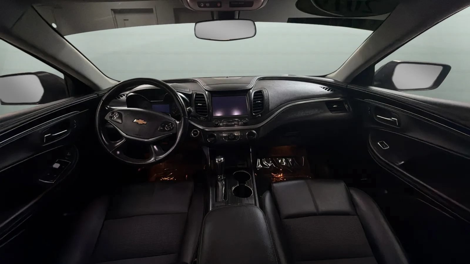 Used 2019 Chevrolet Impala LT FWD image 9