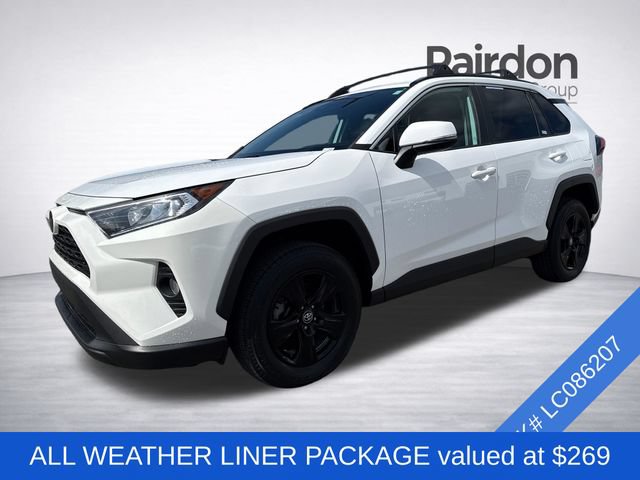 Used 2020 Toyota RAV4 XLE w/ All Weather Liner Package AWD/4WD image 3
