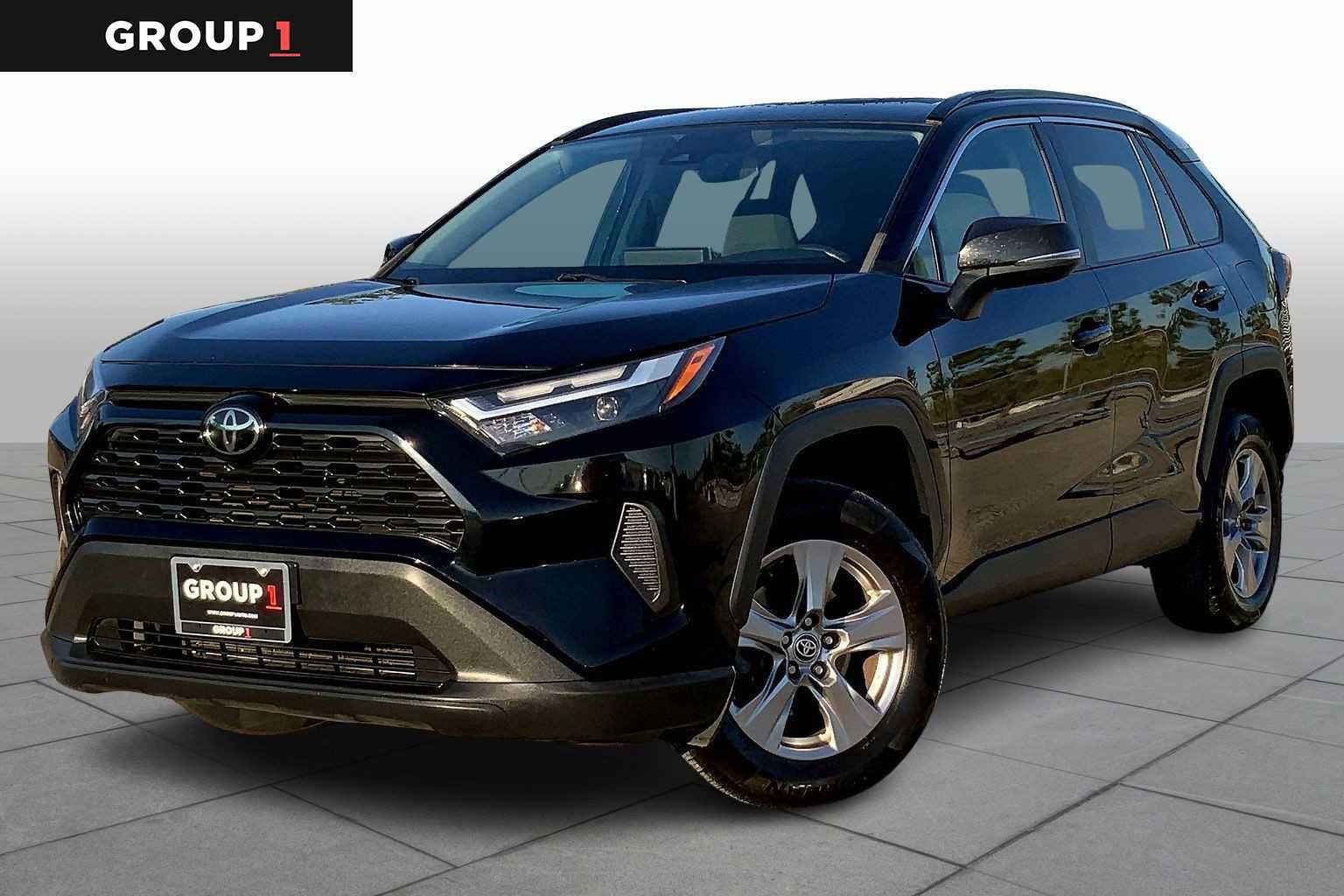 Used 2022 Toyota RAV4 XLE