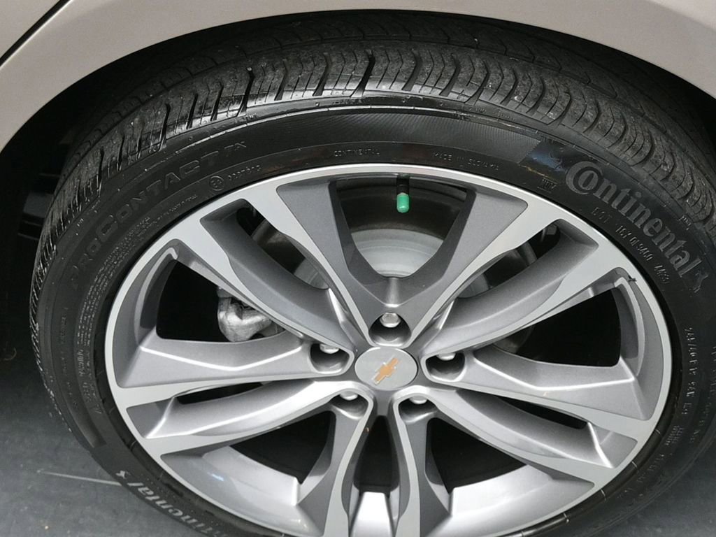 Used 2024 Chevrolet Malibu LT image 9