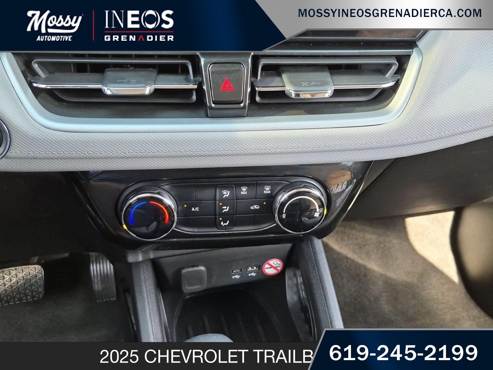 Used 2025 Chevrolet TrailBlazer LT FWD image 21
