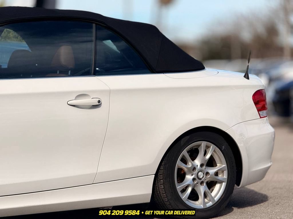 Used 2008 BMW 128i Convertible RWD image 3