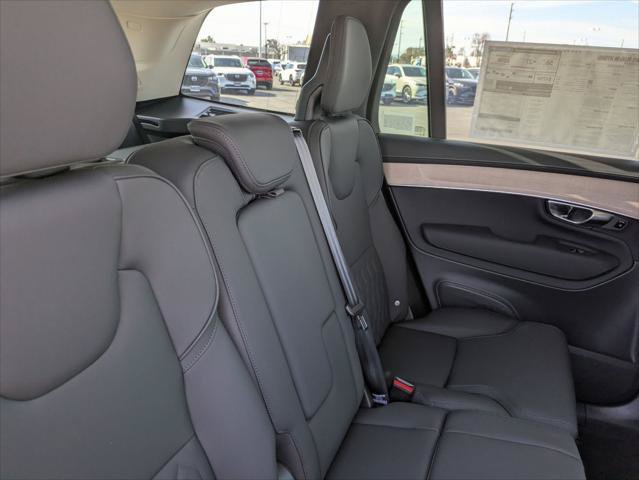 New 2026 Volvo XC90 T8 Plus w/ Protection Package AWD/4WD image 13