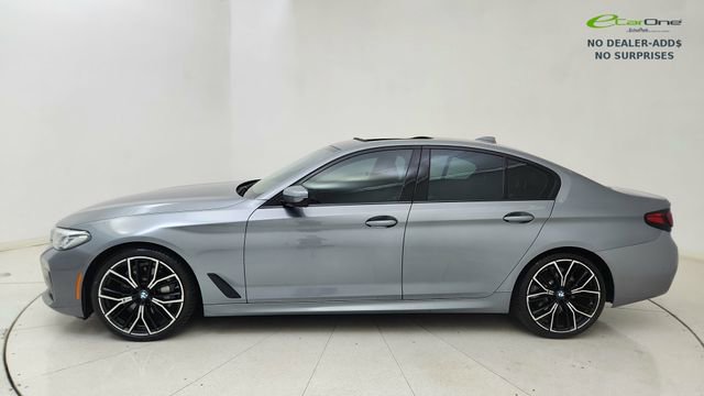 Used 2023 BMW 530i w/ M Sport Package RWD image 3