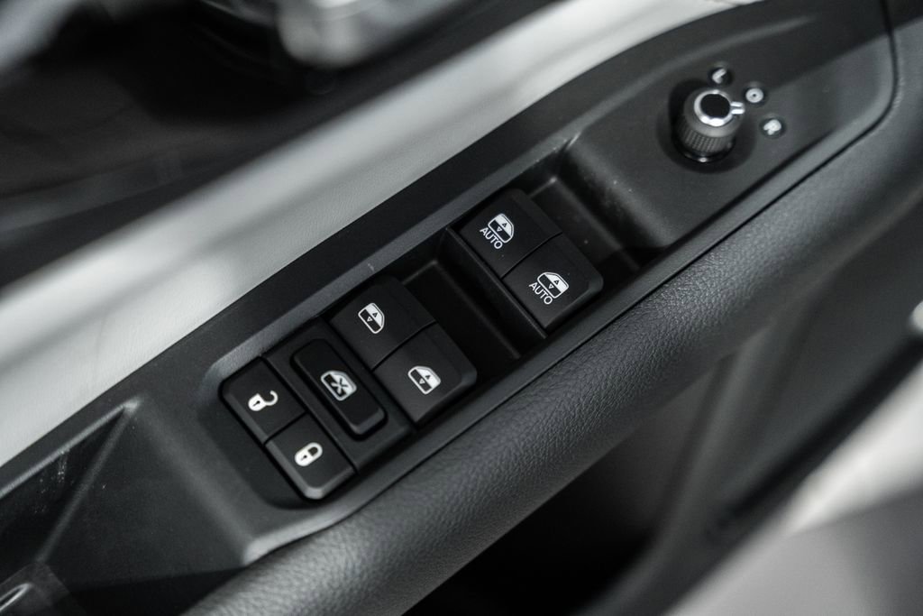 New 2026 Jeep Compass Limited w/ Sun, Sound & Navigation Group image 38