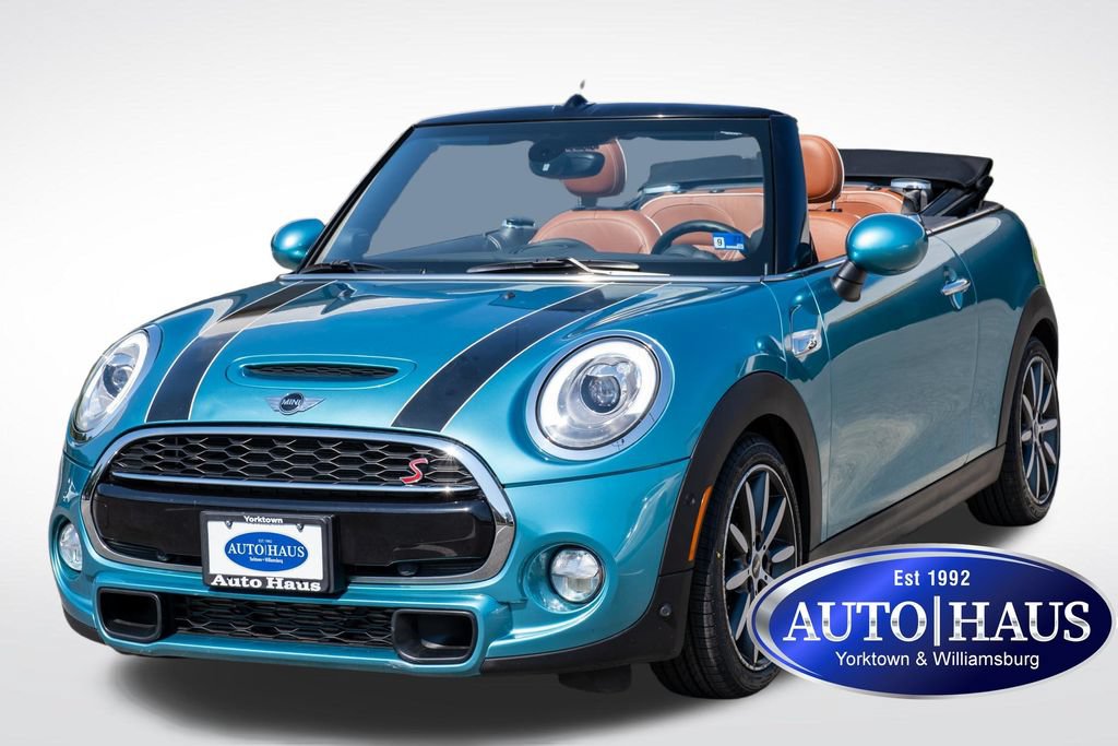 Used 2018 MINI Cooper S FWD image 1