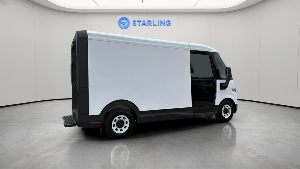 Used 2024 Chevrolet Brightdrop 400 w/ Commercial Equipment Package AWD/4WD image 10