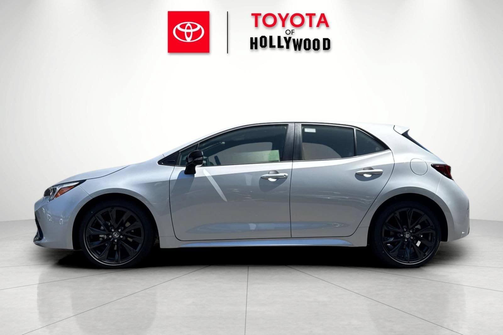 New 2026 Toyota Corolla XSE FWD image 9