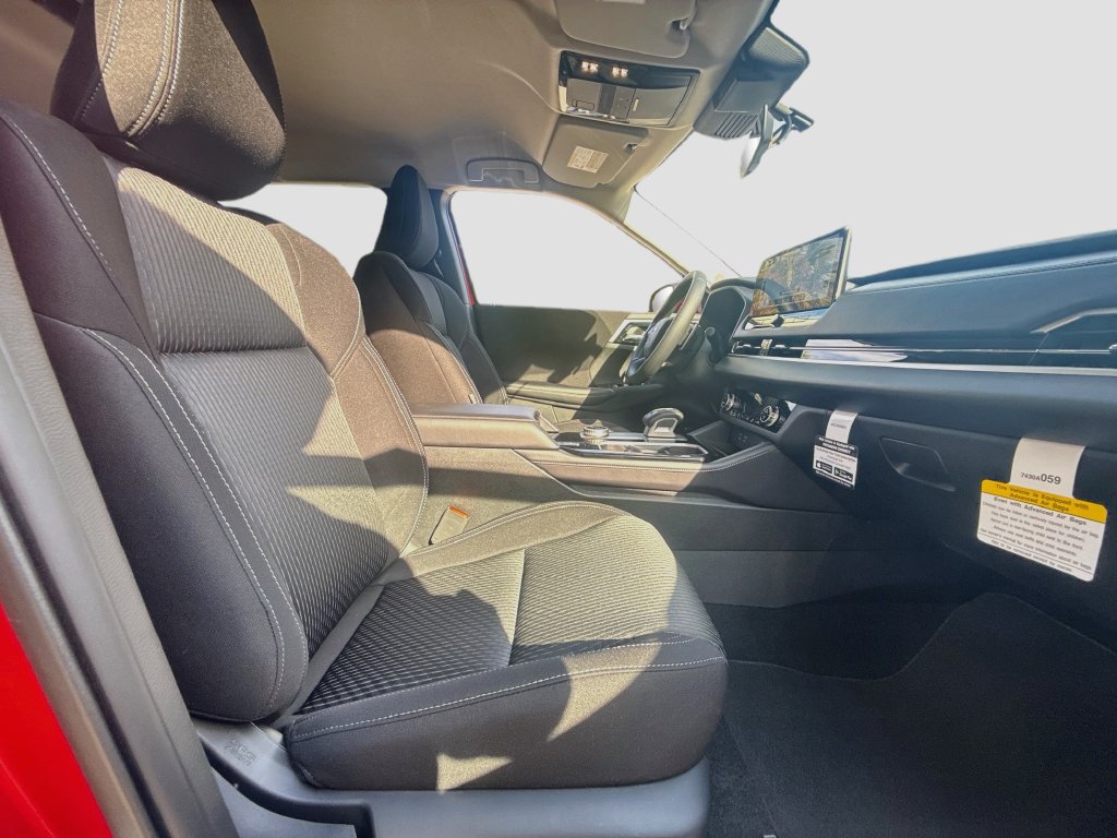 New 2026 Mitsubishi Outlander ES FWD image 29