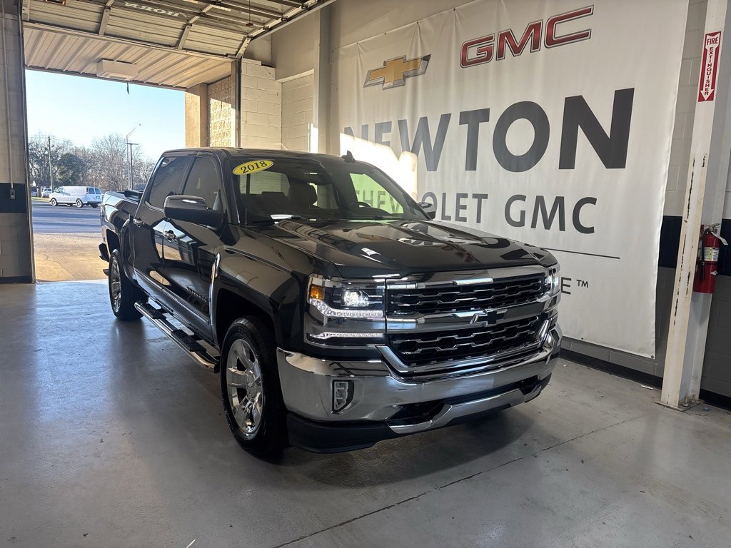 Used 2018 Chevrolet Silverado 1500 LTZ image 2