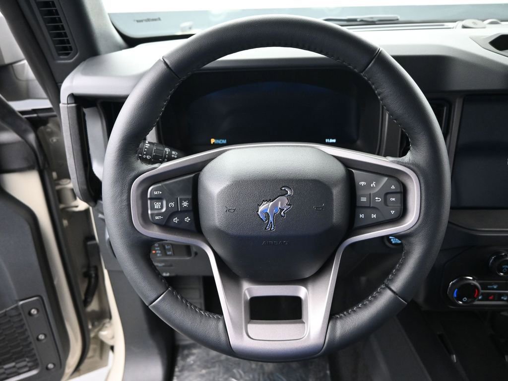 New 2026 Ford Bronco Badlands w/ Sasquatch Package image 23