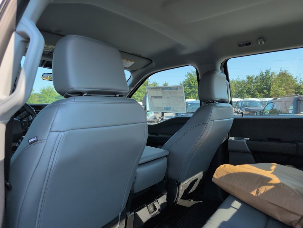 New 2026 Ford F550 4x4 Crew Cab Super Duty image 24