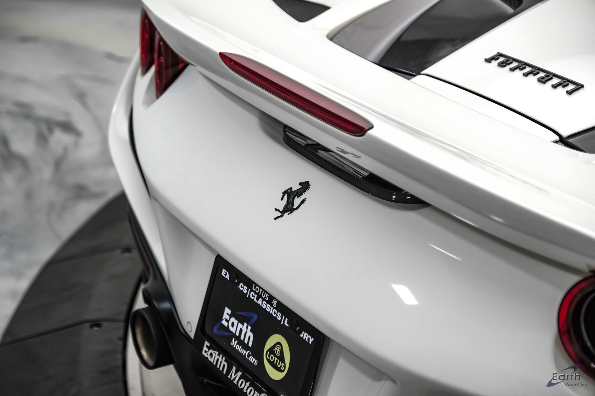 Used 2022 Ferrari F8 Tributo RWD image 20
