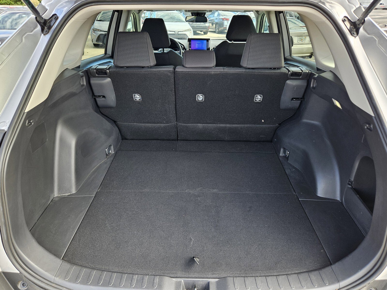 Certified 2024 Toyota RAV4 LE image 9