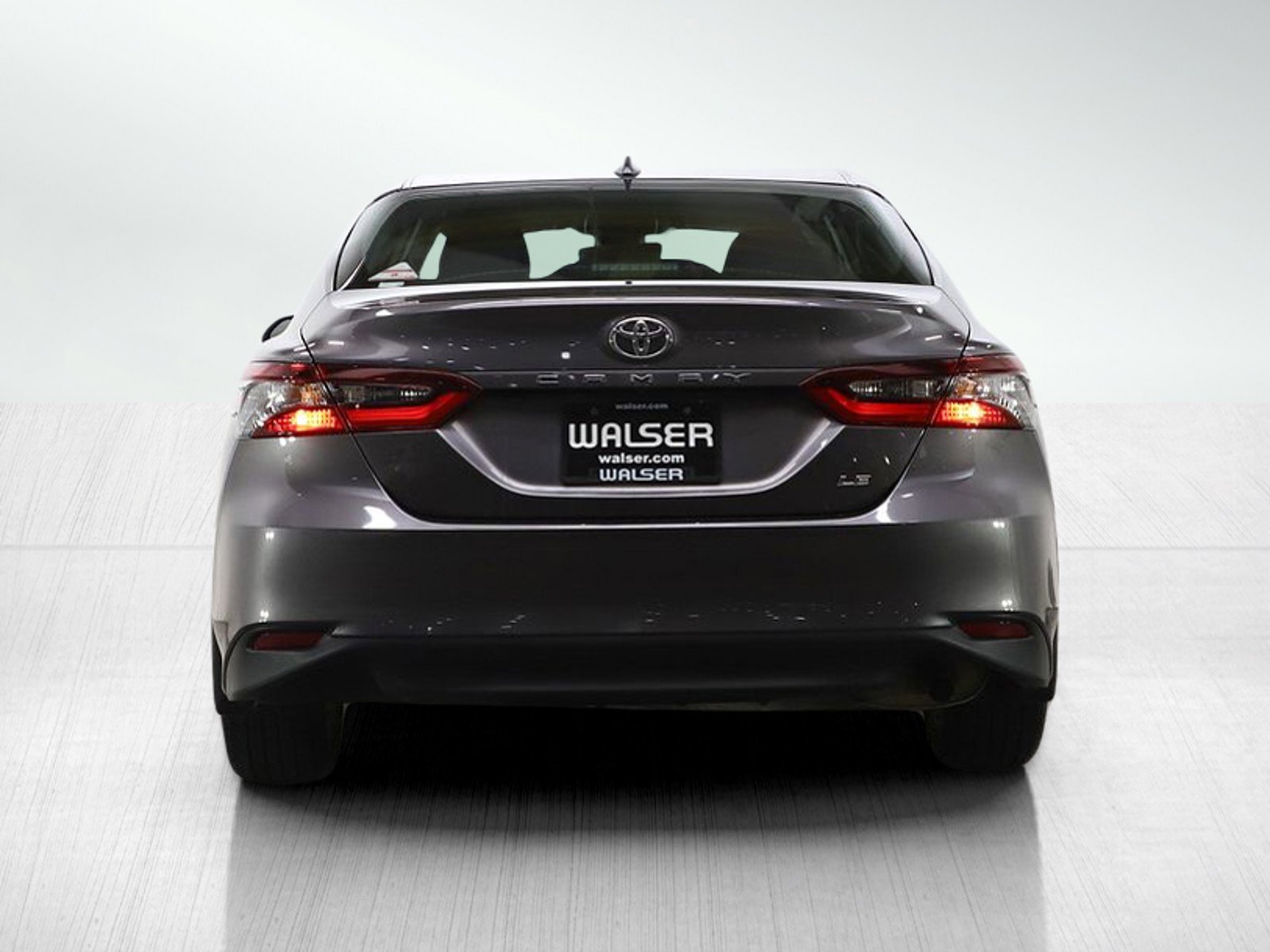 Used 2023 Toyota Camry LE w/ Protection Package (Q2) (TMS) FWD image 4