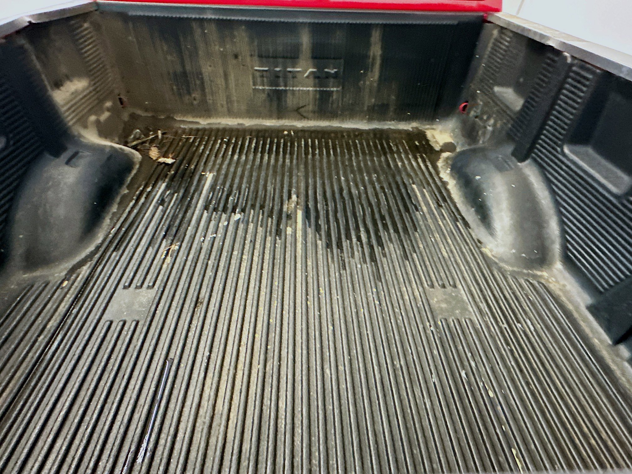 Used 2020 Nissan Titan SV w/ SV Convenience Package image 30