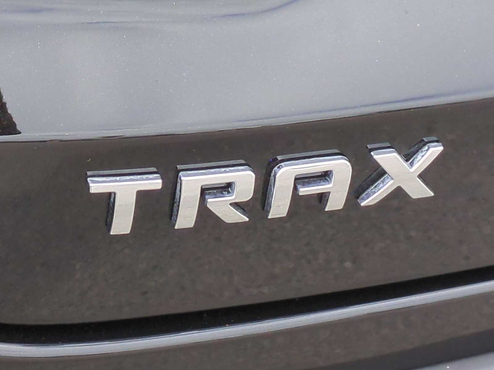 New 2026 Chevrolet Trax ACTIV w/ Sunroof Package FWD image 9